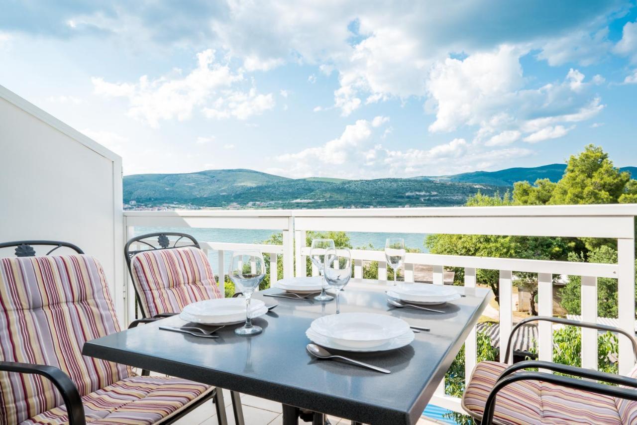 Vdl Apartments Trogir Eksteriør billede